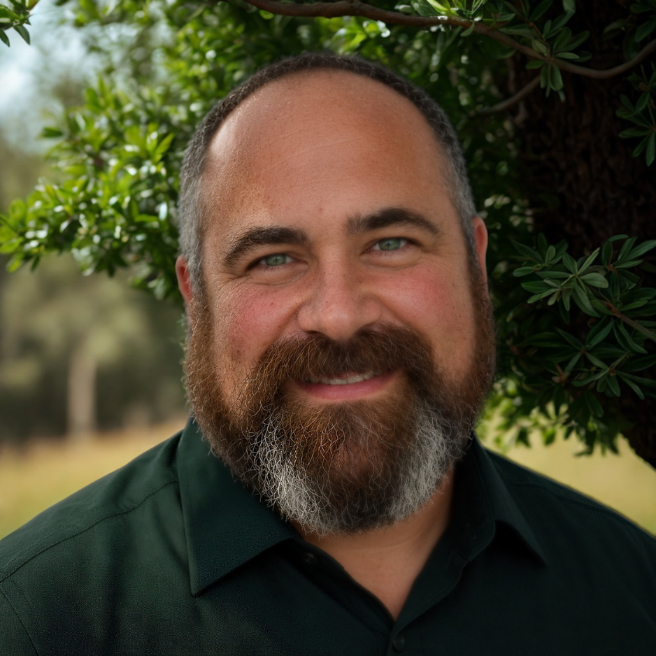 Portrait of Eddie Hernandez, Jr.